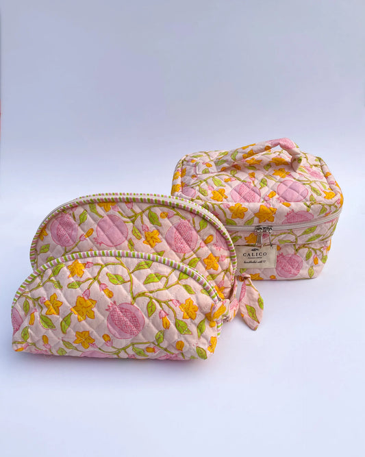 Sweet Pom Toiletry Set of 3